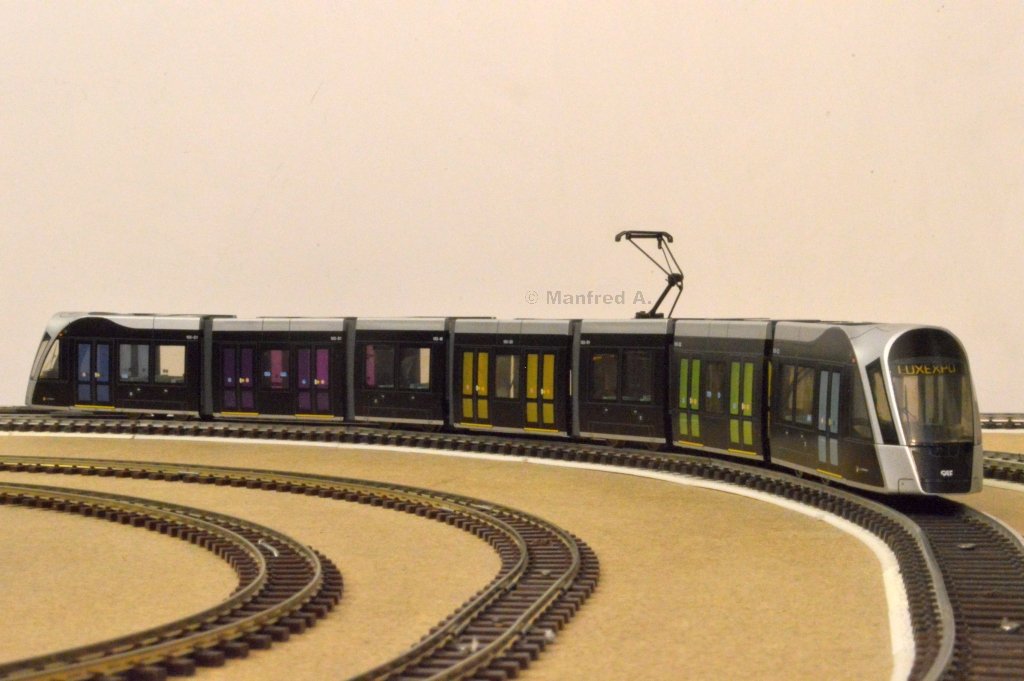 Luxtram-103-01.jpg