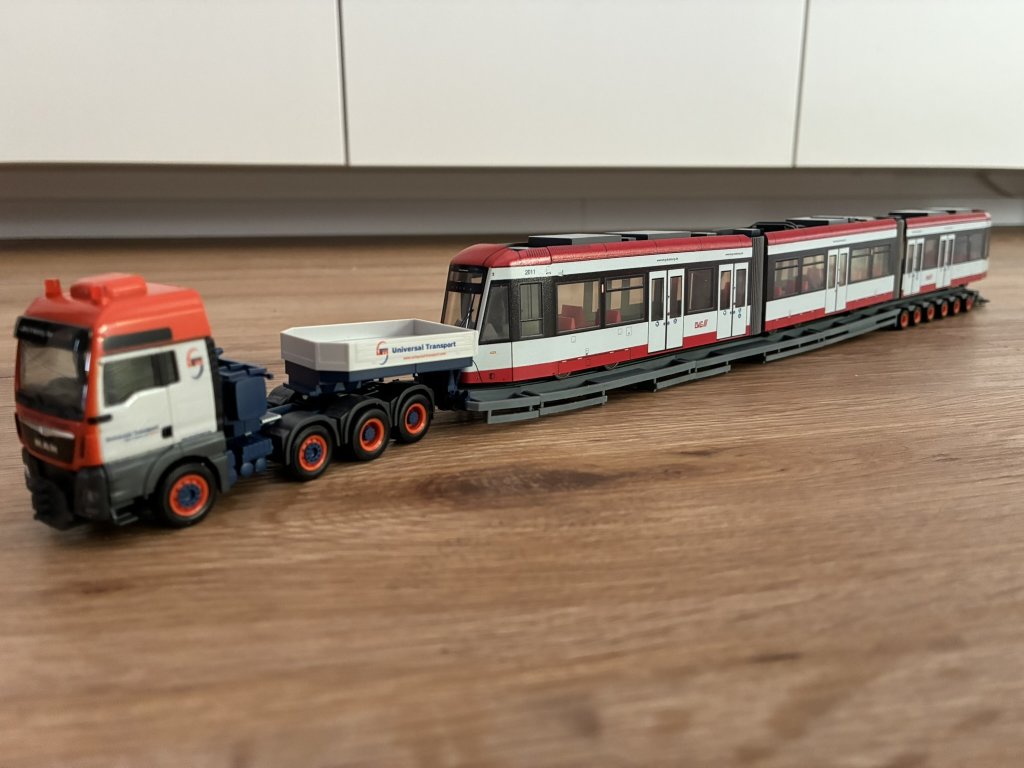Wagen 2011 wird angeliefert